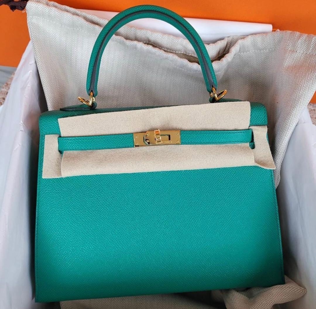 Hermes Kelly Sellier 20 Vert Jade Shiny Alligator Gold Hardware