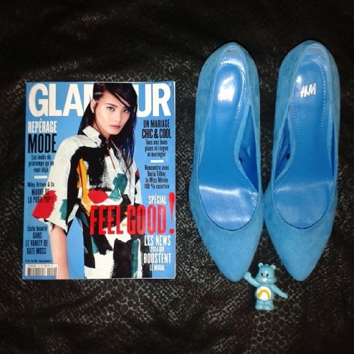 Blue Barbie shoes. @glamourmag #glamour #shoes #highheels #soldes #bisounours #magazine #instafashio