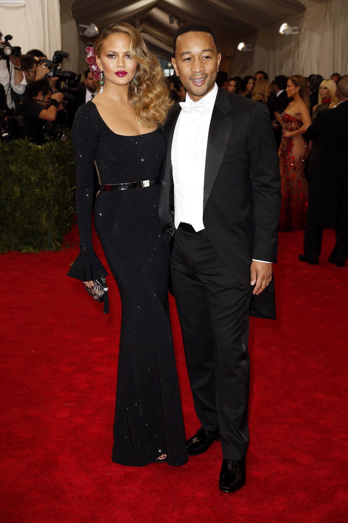 soph-okonedo:
“Chrissy Teigen and John Legend attend @TheMETGala2015 ©ourtesy of http://bit.ly/1cfMjHS | Classy? Yes.
”