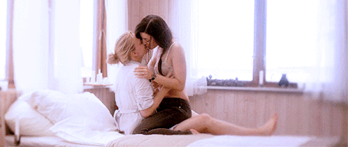 sapphicsombra: You left a love stain on my heart…