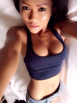 dirtyasiangirls:  LIVE Asian Webcam Girls at http://bit.ly/1lFcx9F **Free SignUp**