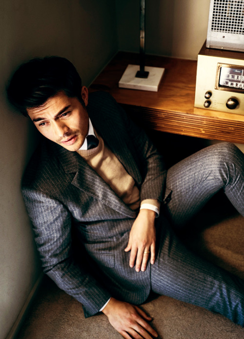 Porn lito-rodriguez:Henry Golding© Beau Grealy photos