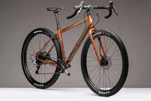 Kona Bikes just teased the forthcoming 2021 Kona Sutra ULTD. integrated dropper actuation in the Riv