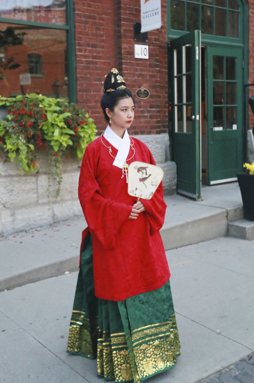 hanfugallery: Traditional Chinese fashion in Ming dynasty style, Toronto Hanfu Club.