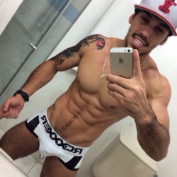 brazilmen: brazilian escort Diego Mineiro