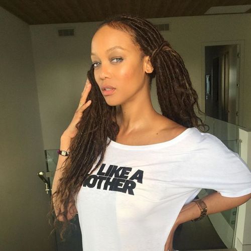 securelyinsecure:  Tyra’s Goddess Locs 