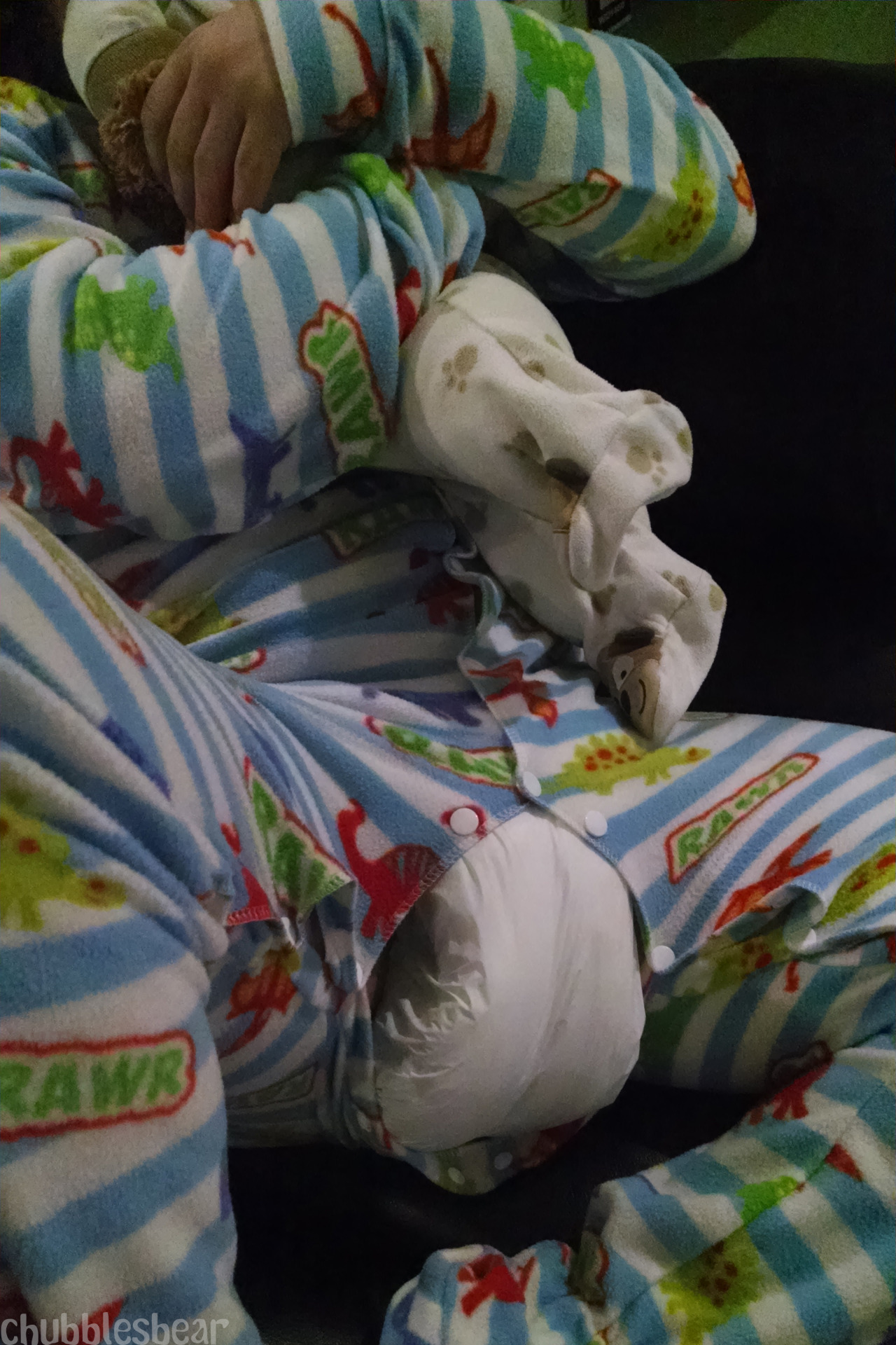 lildamondb:  diapersrequired:  chubblesbear:  Kobi’s diaper is too thick for his