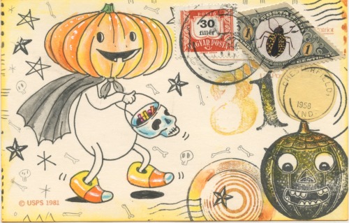 New Halloween postcards in my Etsy shop. Stop by and take a look!eyefun.etsy.com