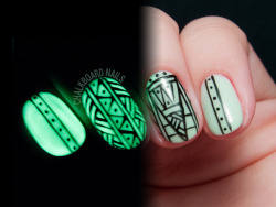 chalkboardnails:  Glow in the dark gel nails