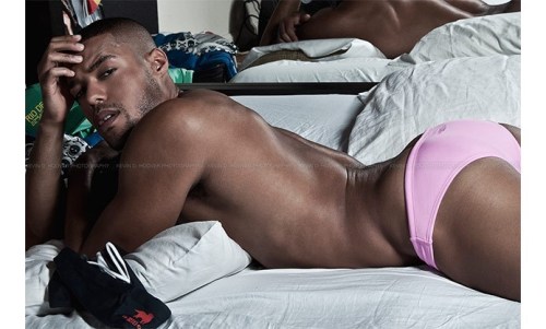 lingeriehomme:  http://lingeriehomme.tumblr.com/ 