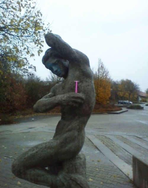 Porn pr1nceshawn: Having Fun With Statues. xD photos
