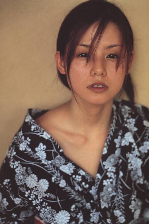 asiadreaming:  manami konishi | 小西真奈美