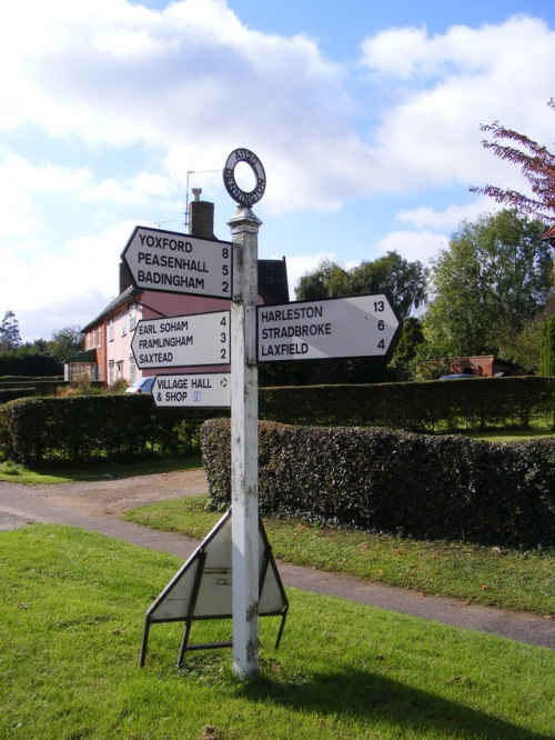 Old signpost, Dennington