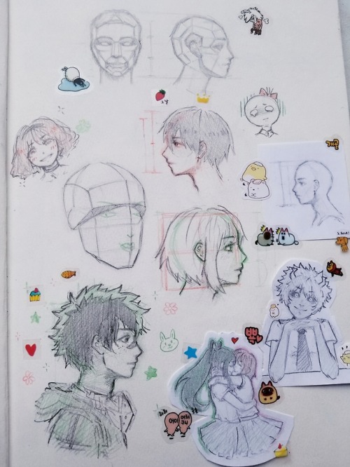 I have no time to draw properly, so here are few pages of my sketchbook with some bnha doodles, head