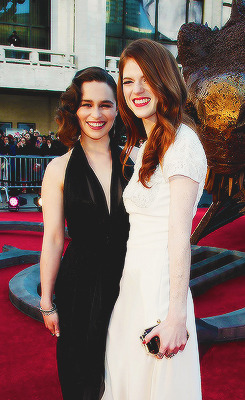 Porn Pics sarahbolgered:  Emilia Clarke & Rose