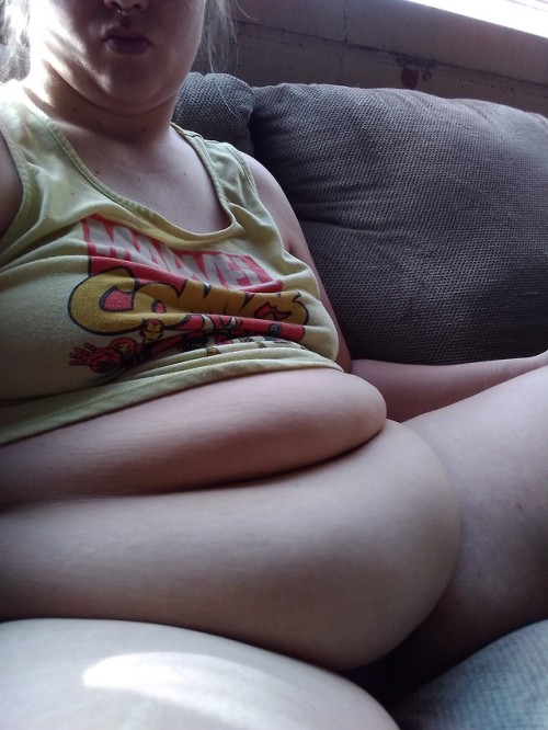 hedonistmisspiggy: It turns me on and embarrasses me so much how fucking huge I am getting