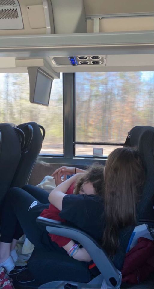Wlw Couples On The Train (x)