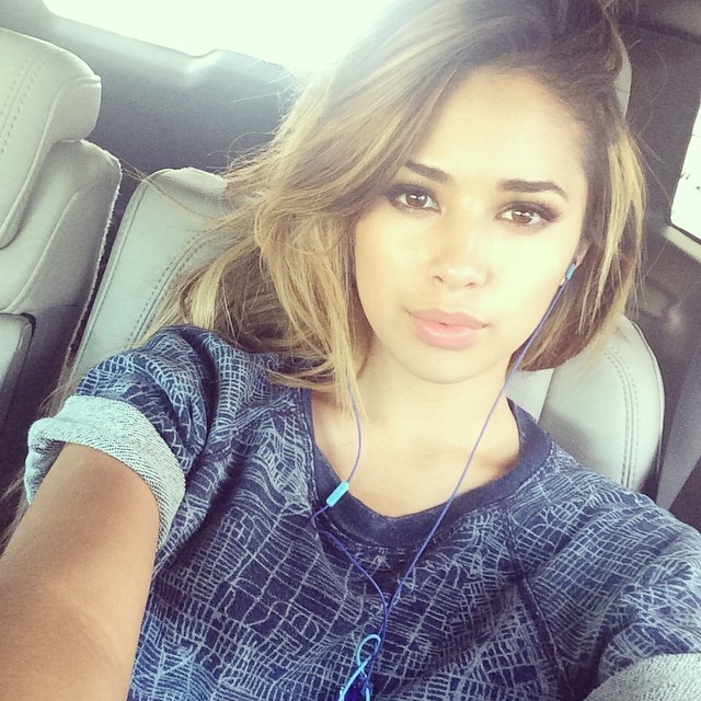 villegas-news:  jasminevillegas: In the heat yesterday like 😩