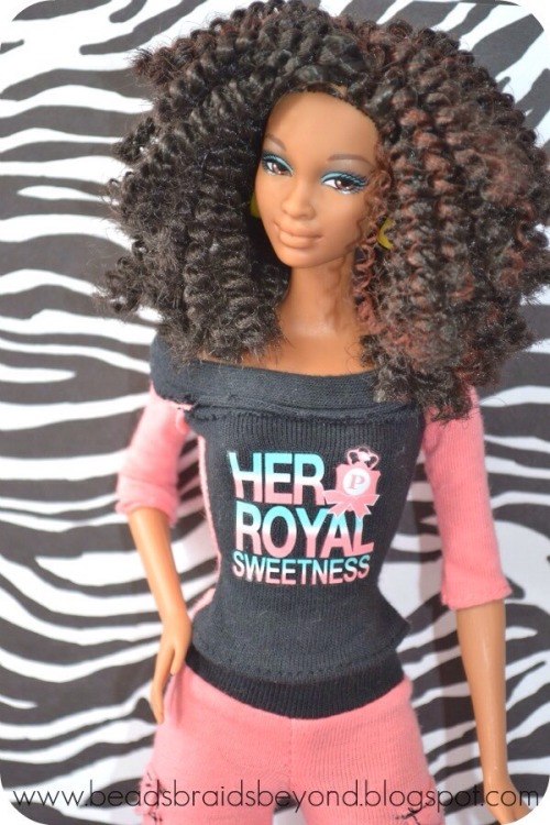 lovedivika:  Dolls I should’ve had growing up. Glad they’re here for another generation though.