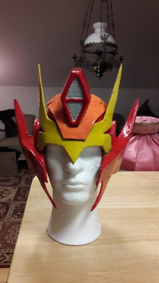 chaozrael: :) Rodimus helmet is completely done now. I made the paintjob over night