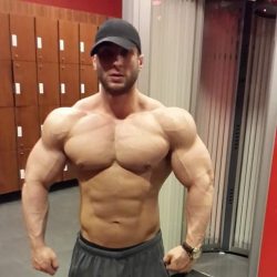 sexymusclebeast7:Harun Yilmaz