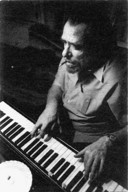 sonofbukowski:  “I tell you such fine music waits in the shadows of hell.”