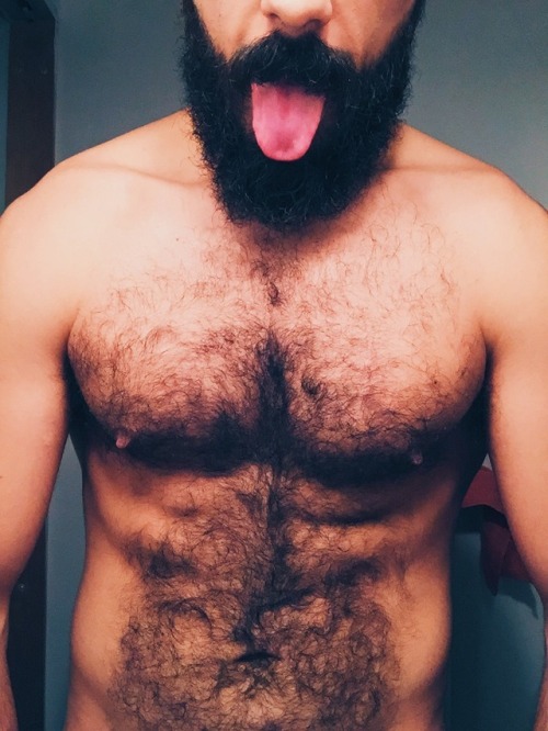 leather-big-wolf:  ‪Stretched my tits today. Loved every second of it. Results after bating during lunch break.‬ ‪#leatherbigwolf #hairychest #nippleplay‬