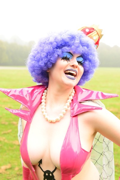greeniusx3:BEWARE OF PINK FETISH CLOWNS, HONEYS!ITS ME, EMPORIO IVANKOV, YOUR OKAMA QUEEN AND MAJEST