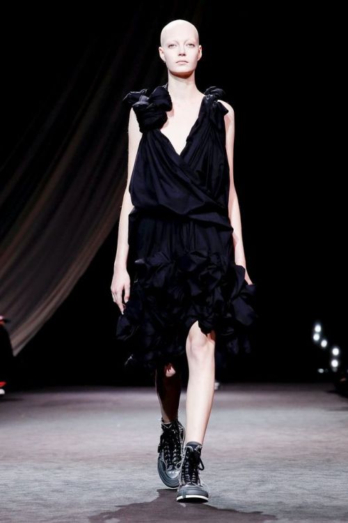 Yohji Yamamoto Spring 2020