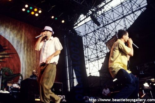 mcforwhatiam:peaches-bee:Beastie Boys, Lollapalooza ‘94Additional picJust adding a clearer version, 