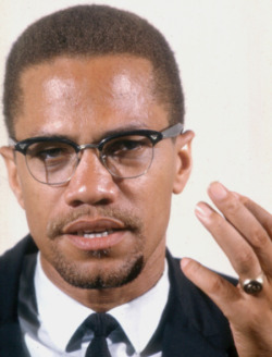 twixnmix:  Happy Birthday Malcolm X!  May