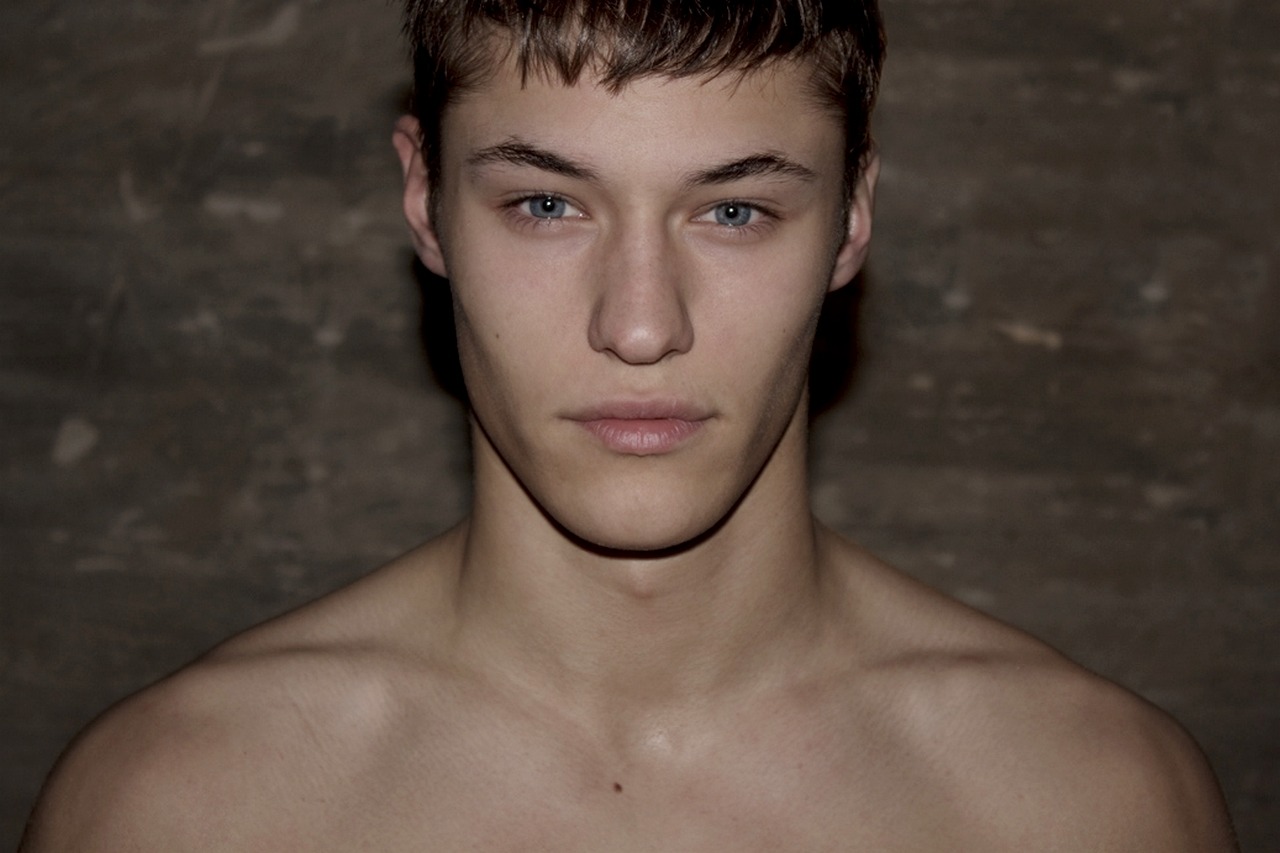 iamyourfriendd:  Sexy Paul Koehler