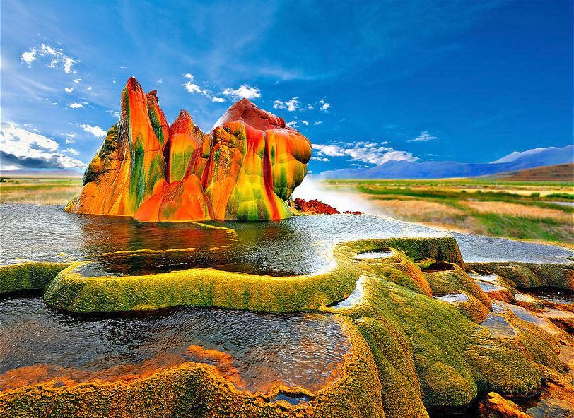 sixpenceee:  Fly Geyser in Nevada, USA is not a natural formation. It’s a man-made
