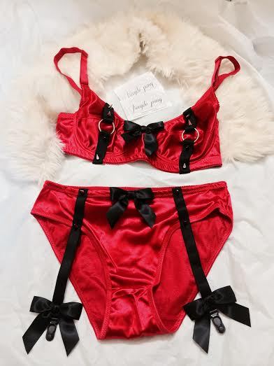 fragilepony: Celes Satin Lingerie Set at Fragile Pony Fragile Pony