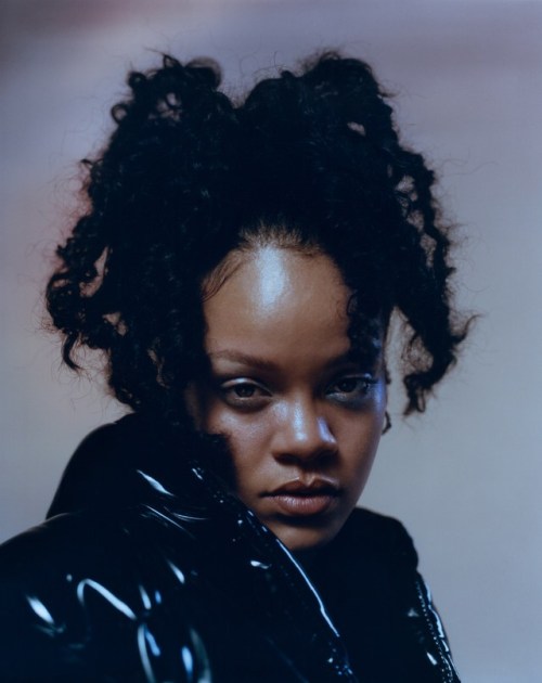 Porn celebsofcolor:Rihanna for DAZED Magazine photos