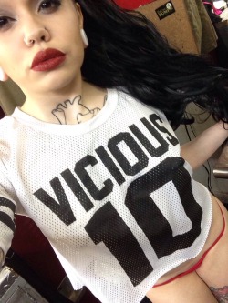 fuckmestupid:  Vicious ❤️