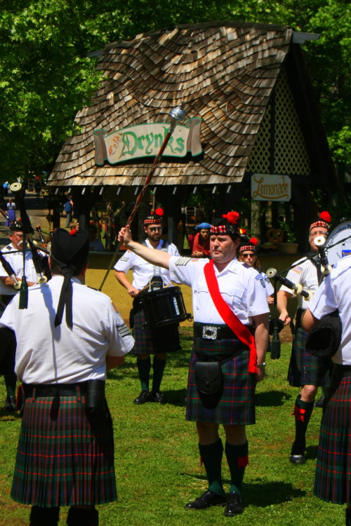 babesunlight:  2013 Georgia Ren Fest Part 5 ½