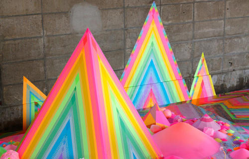 coolthingoftheday:  Artist Tanya Schultz creates colorful works of art using sugar and candy. [x]
