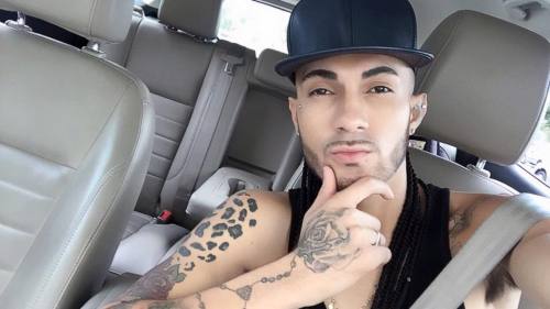 betosbackalley:  Thanks Jorge for the hot photos!  He is Allan at Latinboyz and Alacran at Bilatinmen.  Jorge says thanks to all of his fans and supporters.  Check with him for his gogo dancing schedule in the LA area.  Check him out and hit him up