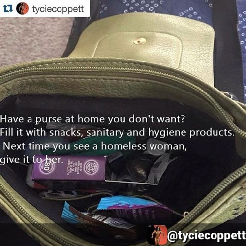 Repost from  @tyciecoppett  The Angel Purse Project is here! 👜👭👛👭👝👭👜👬👛 We invite BB, WP, Bikini, Figure, Fitness, Bikini and all women who support the sport of bodybuilding to participate!  Every woman has an extra purse, right?