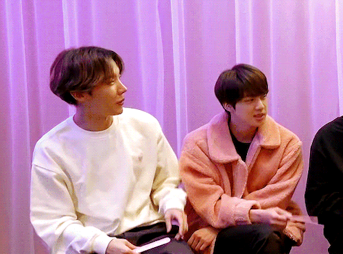 2seok On Ask Anything Chat