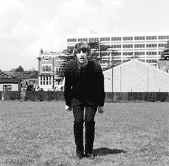 https://64.media.tumblr.com/b26f3ec4005bb22f791cd87773fbd9cb/tumblr_mj2f6ut93H1qja0t5o1_250.gif