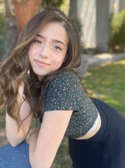 celebpicss:Pokimane  porn pictures