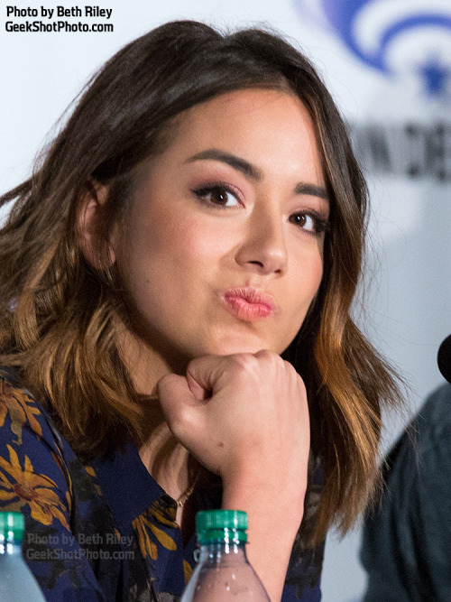 trekkiebeth:  Agents of Shield at WonderCon 2016 | photos by trekkiebeth | Do not steal or remove th