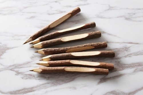 Natural Twig Pens //OlivaDesignCrafts