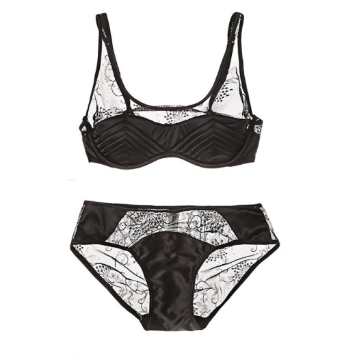 Chikako set // Under $30 here