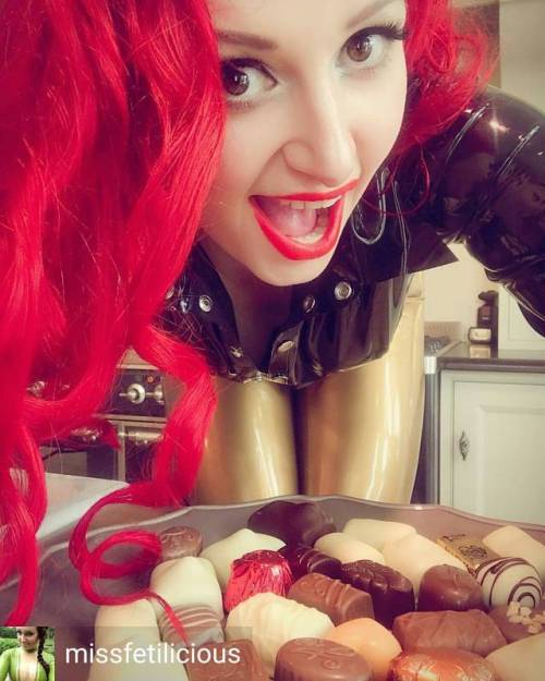 Credit to @missfetilicious : Do you like chocolate? Belgian chocolate is the best! I had a nice shoo
