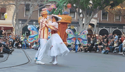 grrawr:  Bert and Mary dancing down Main Street 