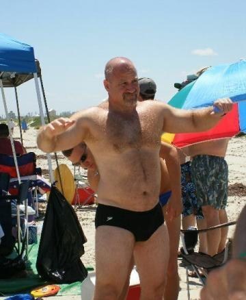 ohh-daddy:   So you like daddies? Follow Oh Daddy! for more hot men Archive: http://ohh-daddy.tumblr.com/archiv