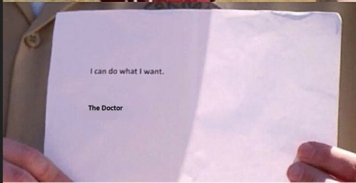 incorrectnewwho:The Doctor using psychic paper